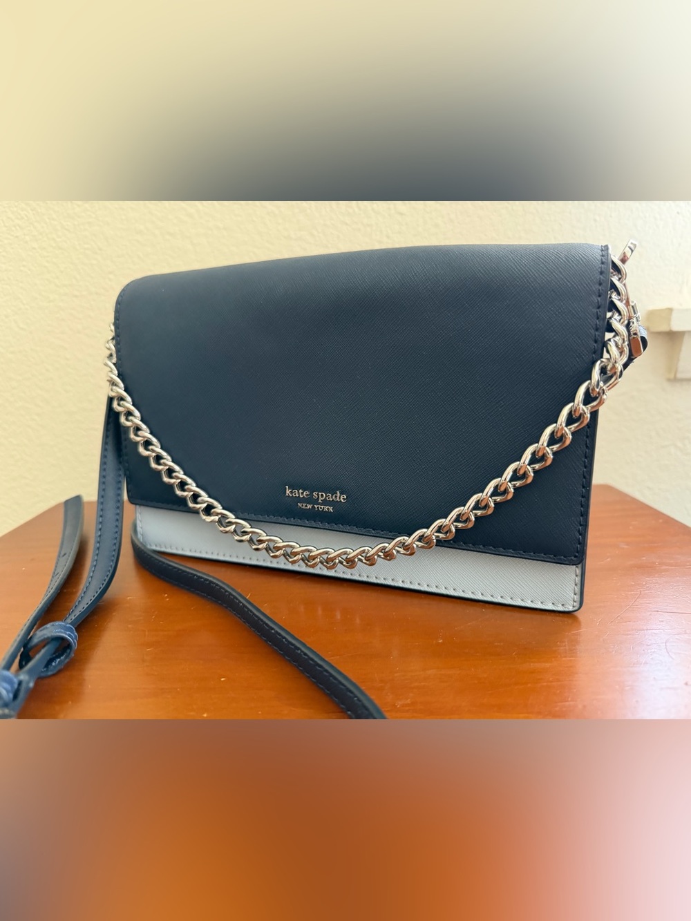 Kate Spade Cameron Saffiano Leather Convertible Crossbody Purse Clutch Navy Blue